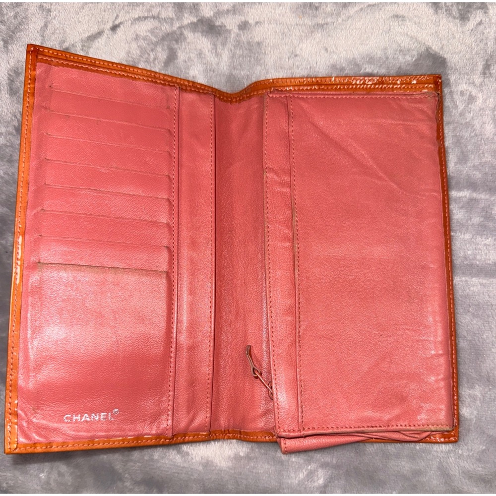 Chanel Vintage Orange Patent Leather Wallet on Chain Crossbody Bag CC Logo - Picture 4 of 10
